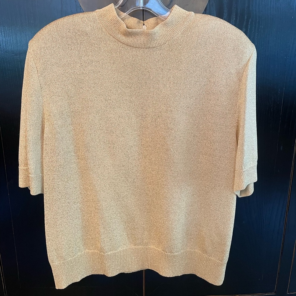 St. John Basics with gold metallic thread, short sleeve knit top, Size Large